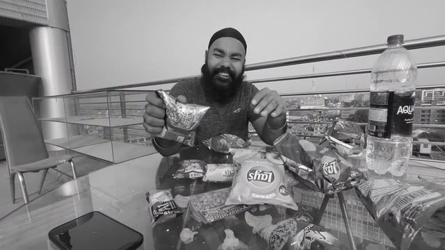 I TRIED PAKISTANI SNACKS ? !!! KIYA YE SNACKS INDIA MEIN HAI ??? ? смотреть онлайн