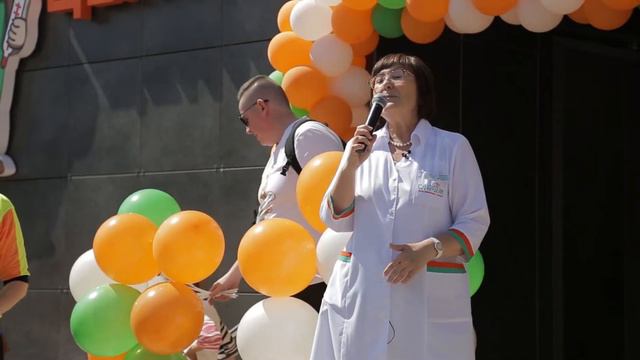 Открытие центра здоровья детей «Неболейка» по новому адресу в Кирове - Красноармейская, 43б смотреть онлайн