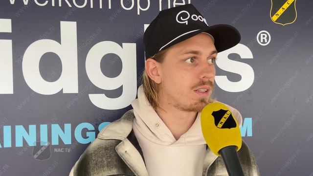 INTERVIEW | Voorbeschouwen op NAC - Roda JC met Élias Már Ómarsson смотреть онлайн