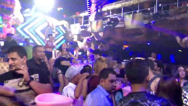 Bad Bunny | | Tiger Club | Phuket | After Party | DjLove смотреть онлайн