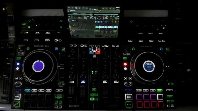 Denon DJ Prime 4 - Srerato DJ Pro vs. Virtual DJ Pro смотреть онлайн