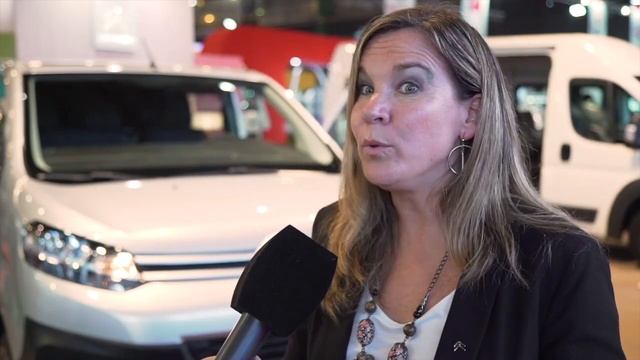 Citroen Jumpy Mixto, sigue la ofensiva comercial de la marca смотреть онлайн