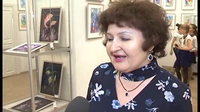 «Магия линий и цвета». В Серовском историческом музее открылась выставка работ Равили Шарафутдиново смотреть онлайн