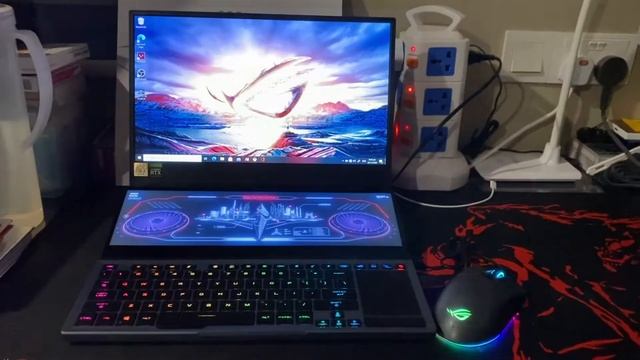 Is It Sharp? (Eps23): ASUS ROG Zephyrus Duo Gaming Laptop Review смотреть онлайн