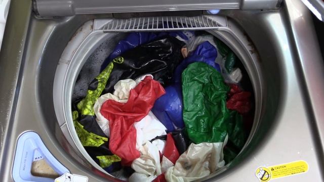 Washing Holiday Inflatable In Real Time 60 Fps Bulky/Bedding Cycle LG Mega Capacity Washing Machine