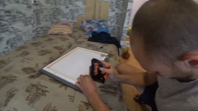 Как закрепить картину в рамке смотреть онлайн