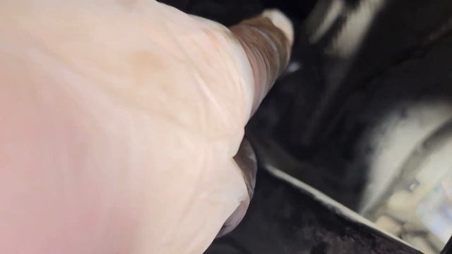 How to remove the starter from a Mercedes GL 320 (X164) смотреть онлайн