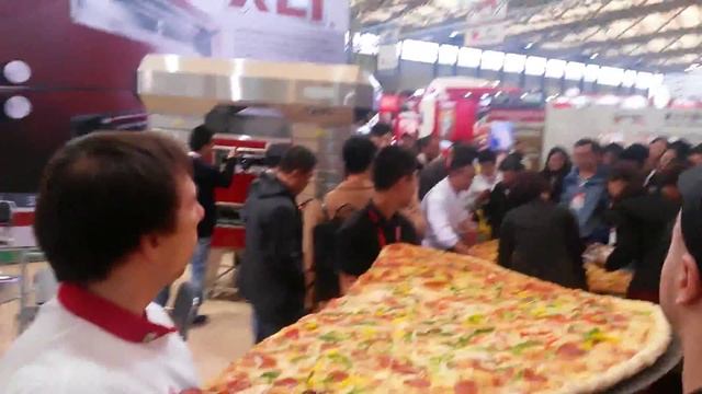 Cамая большая пицца Китая часть 2 смотреть онлайн