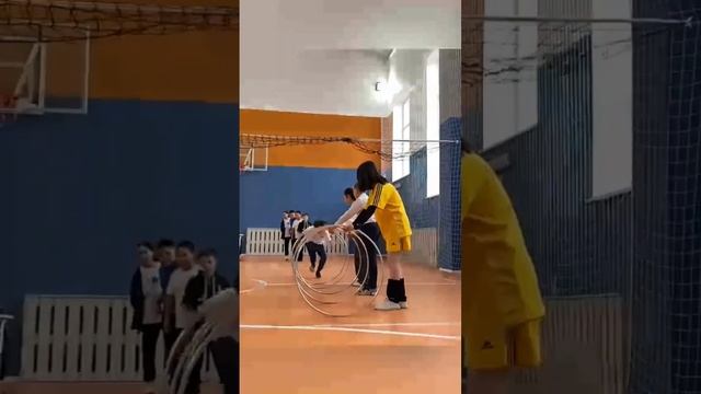 наш класс выграл!, у кого буква а тот смотреть онлайн