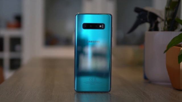 Samsung Galaxy S21 Ultra vs S10+ смотреть онлайн