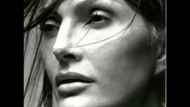 Anna OXA - Un'Emozione da Poco смотреть онлайн