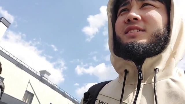 Тёплый Стан Москва Рынок Таджики Узбеки и Киргизии 02 . 05 . 2022 г смотреть онлайн