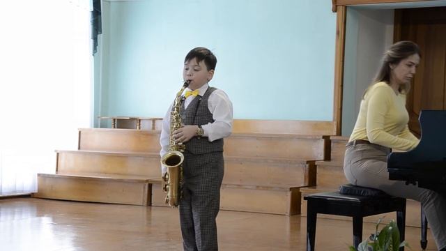 Р Глиэр Романс, К Дюбесси "Маленький негритенок" смотреть онлайн