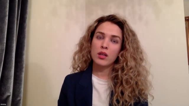 School of Consulting Team - Амина Хабибулина (Директор проектов, Стратегия, Сбер) смотреть онлайн