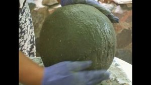 мастер класс по изготовлению декоративных шаров из бетона для сада ,своими руками .