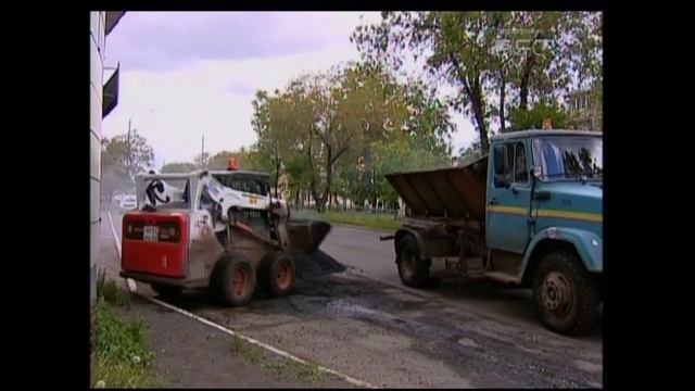 Дорожная служба продолжает приводить транспортные артерии Братска в порядок смотреть онлайн
