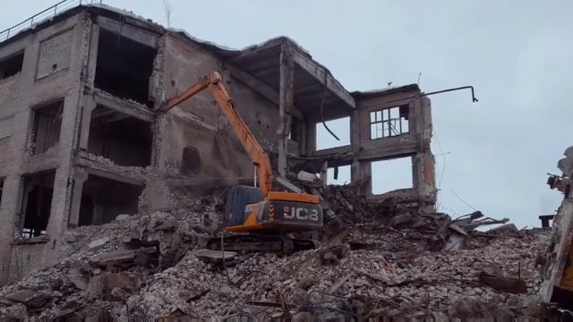 Демонтаж производственного корпуса на МЖК смотреть онлайн