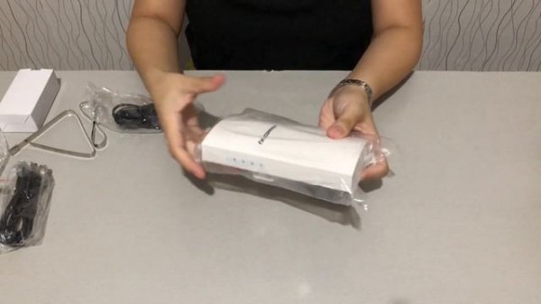 Unboxing COMFAST CF EW71 V2 300Mbps WiFi Coverage Outdoor Access Point