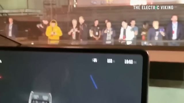 Tesla Cybertruck in blue, pink, white, gloss black, matte black and green смотреть онлайн