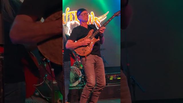 Love Song/Hurry Sundown/Freeborn Man - Outlaws (Sep 18 2021 Virginia Beach) смотреть онлайн