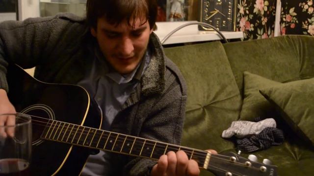 Хорошо поет. про уродов.MOV смотреть онлайн