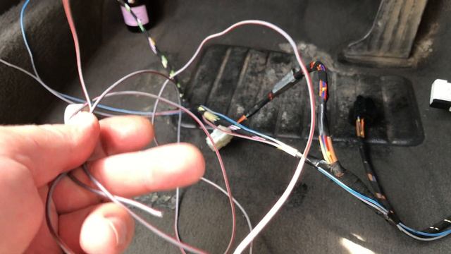 БМВ Е34 S245A Двухмоторная рулевая колонка, салонная проводка ч.3 BMW E34 смотреть онлайн