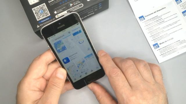 "Effortlessly Track Your Belongings with TrackerOne GPS Tracker App" смотреть онлайн