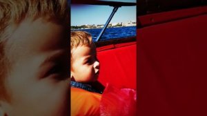 Море, ты слышишь, море? Твоим матросом хочу я стать!!!