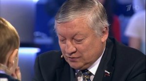 ШАХМАТИСТ В 3 ГОДА: Михаил Осипов  играет с Карповым 13 11 2016