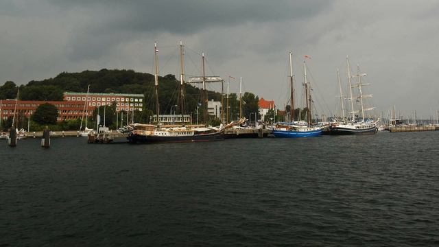 Heimat, My place, Kiel Ellerbek, Ellerbeker Jung смотреть онлайн