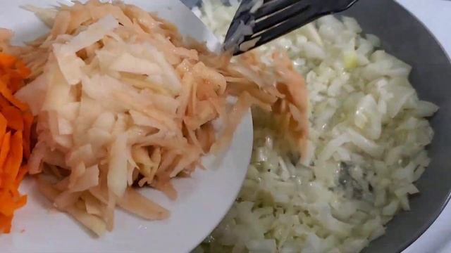 Пирожки на сыворотке. Воздушные пирожки как пух в духовке.От таких пирожков дети в восторге ?? смотреть онлайн