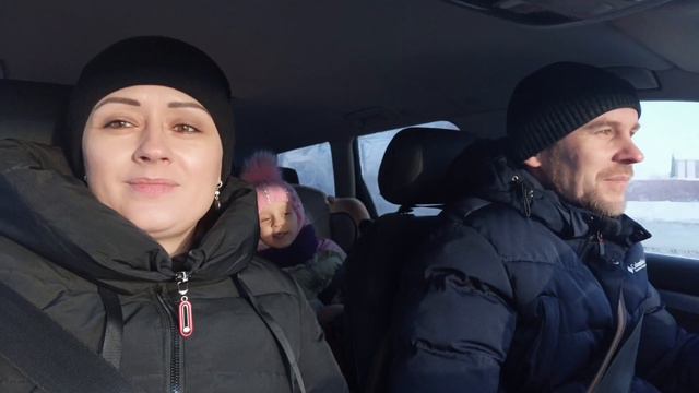 Что делать первые дни Нового года? Правильно! Навещать родных и близких! смотреть онлайн