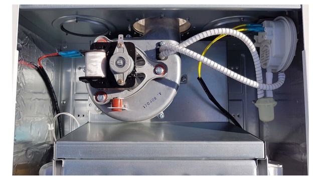 Не работает дифференциальное реле на котле Buderus Logamax U072. Что делать когда горит ошибка 3Y.