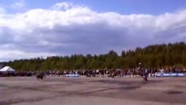 MOSCOW STUNT CREW на фесте "Железный Конь" смотреть онлайн