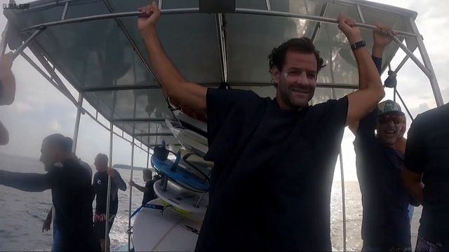Global Surf Centrals Atolls смотреть онлайн