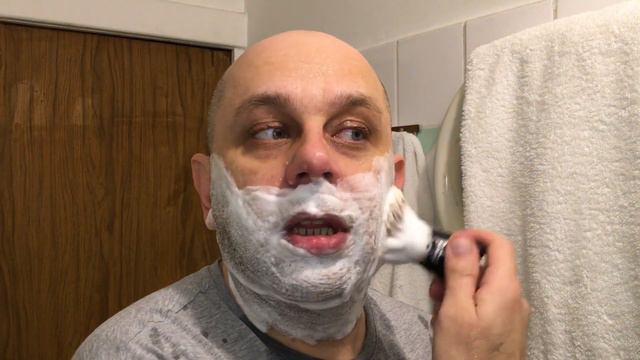 Классическое бритье страсти по Wilkinson.