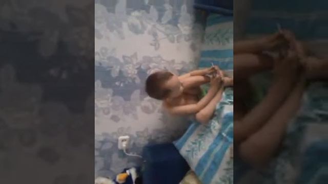 Малой поет смотреть онлайн