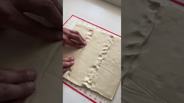 Жюльен с овощами, грибами и сыром в слоеном тесте. Видео рецепт смотреть онлайн