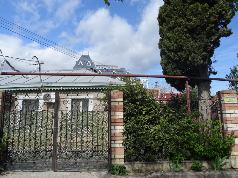 Частный сектор в Алуште без посредников. Крым Алушта отдых с детьми. «КИПАРИС» ГОСТЕВОЙ ДОМ смотреть онлайн