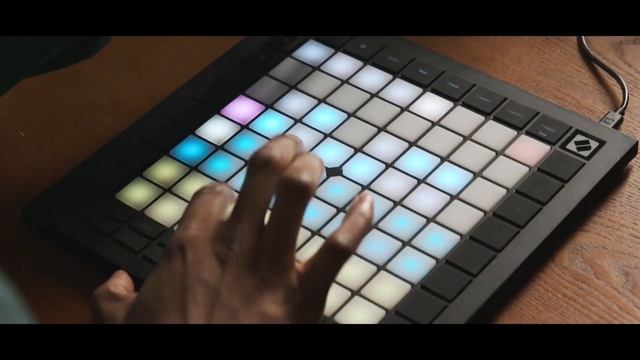 Novation Launchpad Pro MK3 - Знакомство с Новинкой! смотреть онлайн