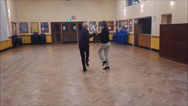 Let's Jive Sequence Dance to Music смотреть онлайн
