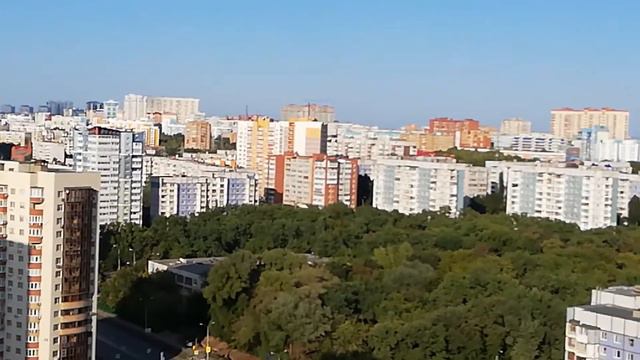 Самара вид с балкона на Волгу и город смотреть онлайн