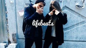 Глаза карие карие и губы сладкие, нежные ❤