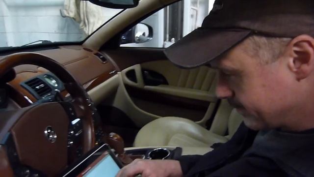 Диагностика АКПП Мазерати КватроПорте. смотреть онлайн