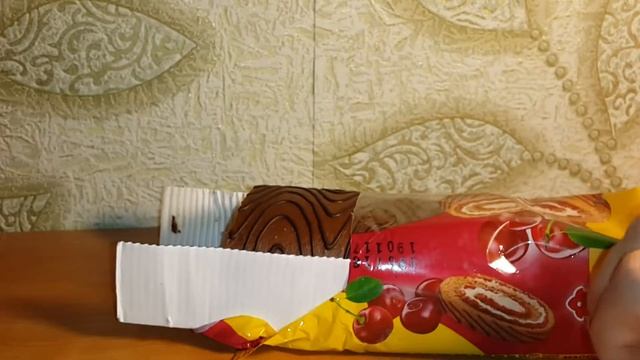 Очень вкусный вишневый рулет Яшкино