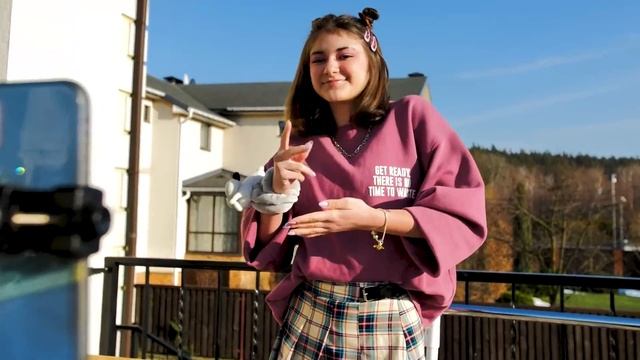 ЛИЗА НАЙС СМЕНИЛА ОБРАЗ! ПОЛНОЕ ПЕРЕВОПЛОЩНИЕ! смотреть онлайн