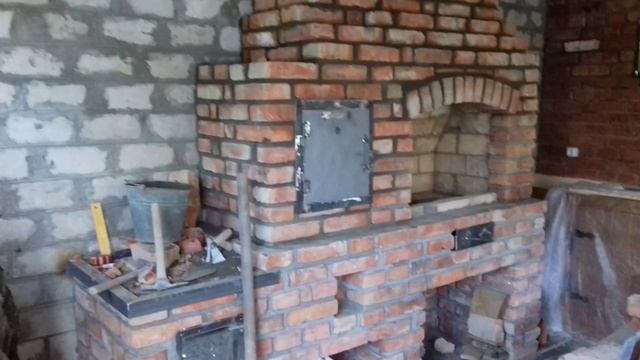 Мангал с коптильней (духовкой) из бу кирпича . смотреть онлайн