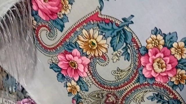 Павловопосадские платки снятые с производства размер 125 *125 шёлковая бахрома смотреть онлайн