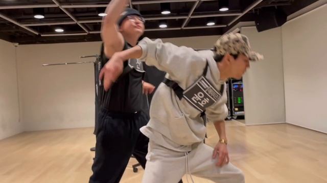 에이티즈(ATEEZ) - TAKE ME HOME - BBT choreography смотреть онлайн