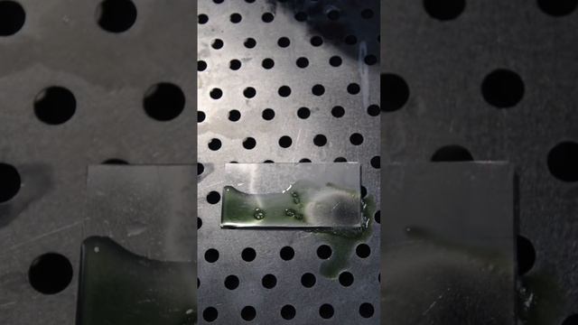 Полировка из матовой нержавеющей стали в глянцевую с помощью STEELGUARD #shorts #нержавейка смотреть онлайн